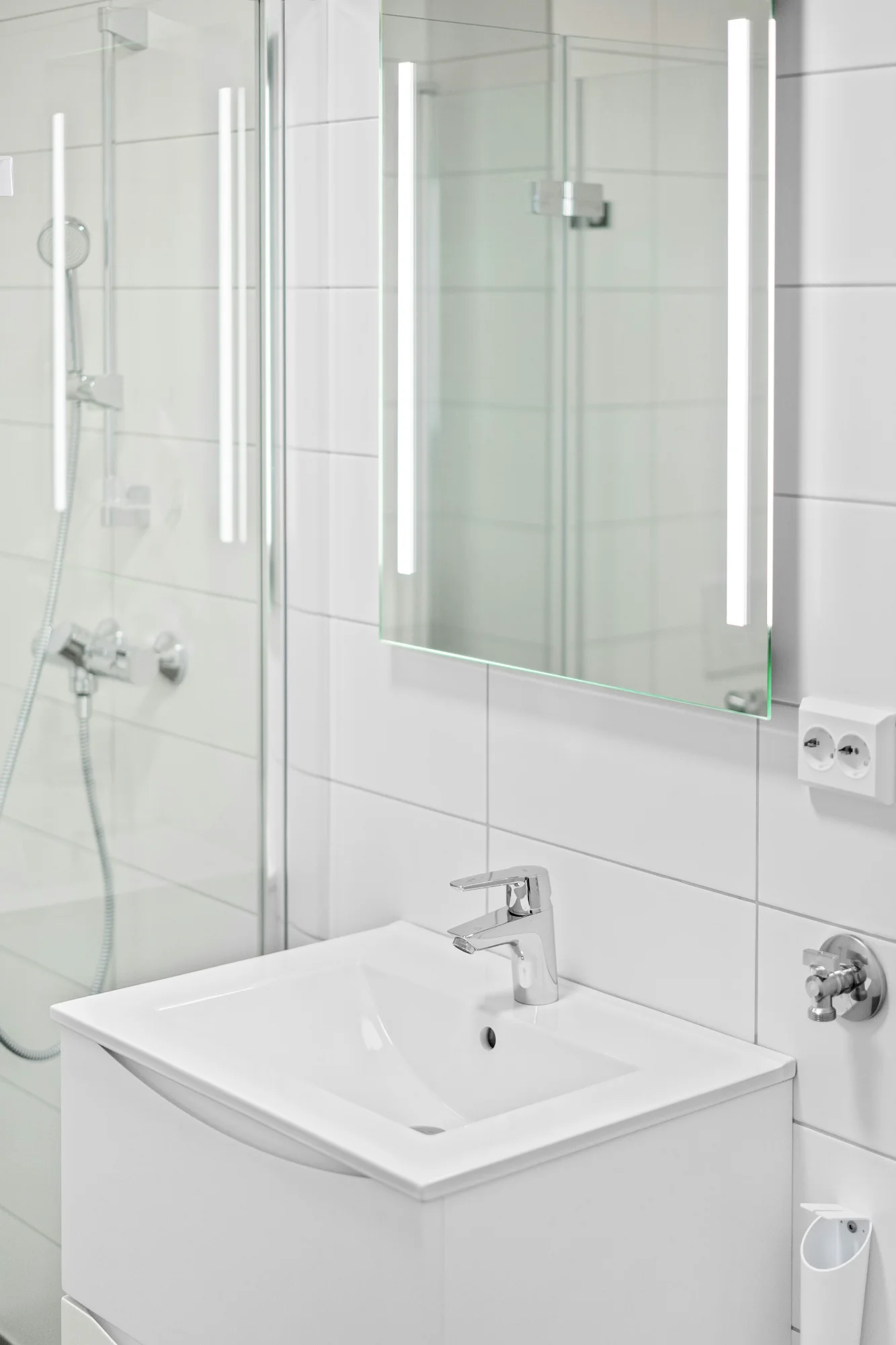 Modern bathroom vanity and fixtures